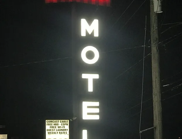 States Motel hotel detail image 3