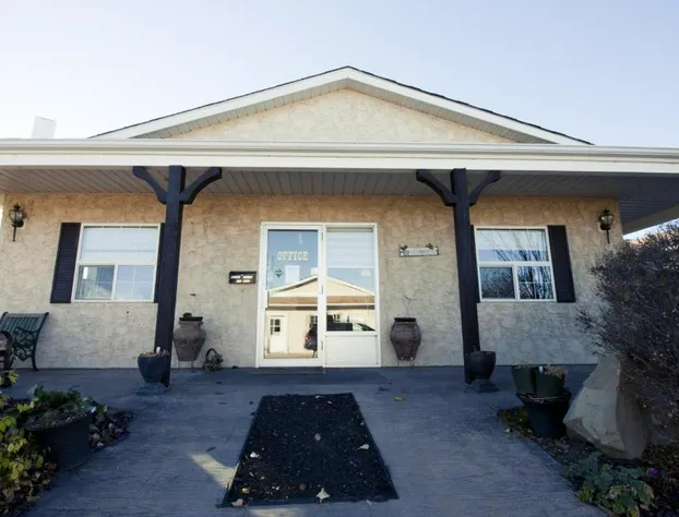 Bow River Inn hotel detail image 3