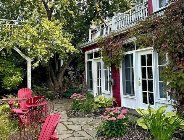 Auberge du Mange Grenouille hotel detail image 1