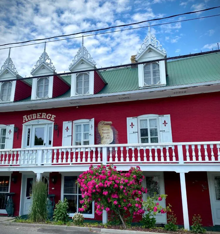 Auberge du Mange Grenouille hotel hero