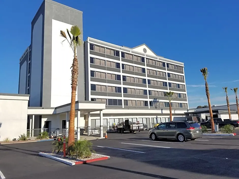 Radisson Hotel Oakland Airport hotel hero