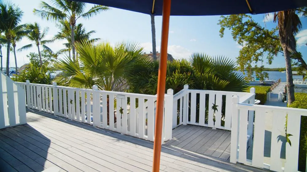 Coconut Palm Inn hotel hero