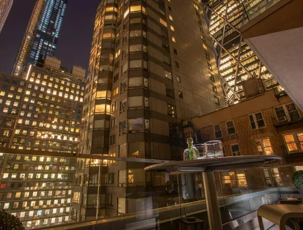 6 Columbus Central Park Hotel hotel detail image 1