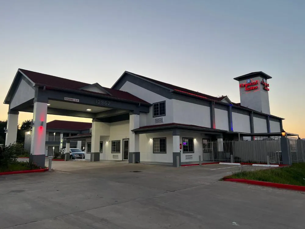 Crystal Suites hotel hero