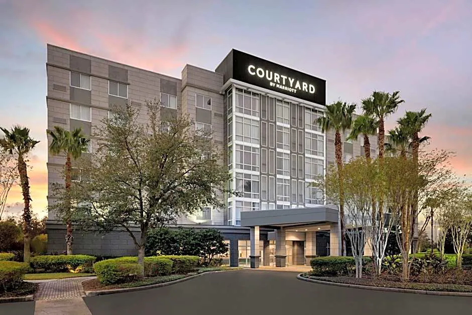 Courtyard by Marriott Orlando South/Grande Lakes Area hotel hero