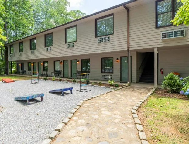 Halesford Harbour Resort - Smith Mountain Lake hotel detail image 4