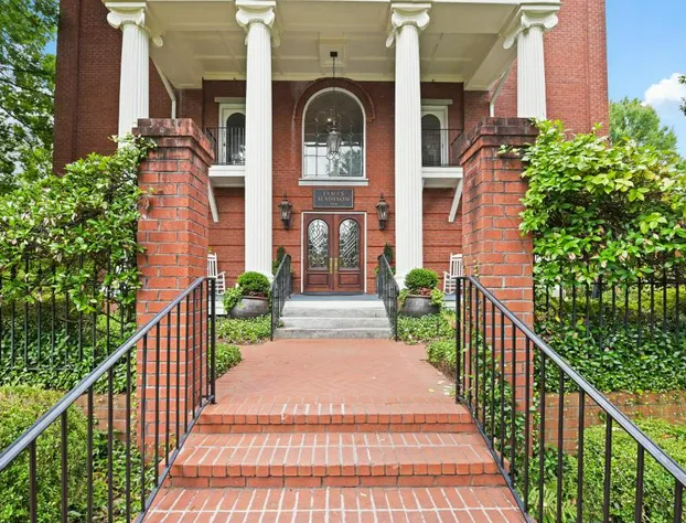 The James Madison Inn hotel detail image 4