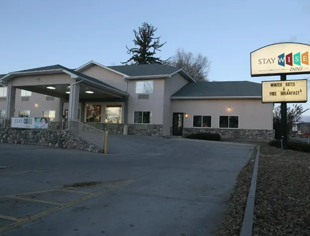 Stay Wise Inn Cedaredge hotel detail image 1