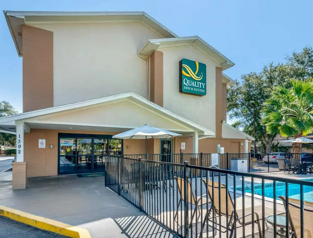 Quality Inn & Suites Leesburg Chain of Lakes hotel detail image 1