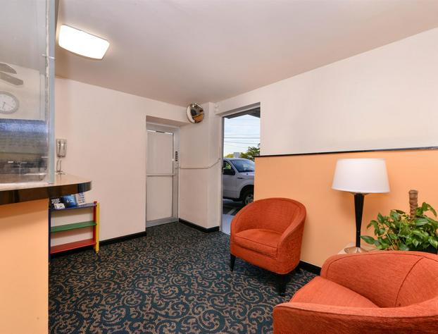 Media Inn and Suites hotel detail image 3