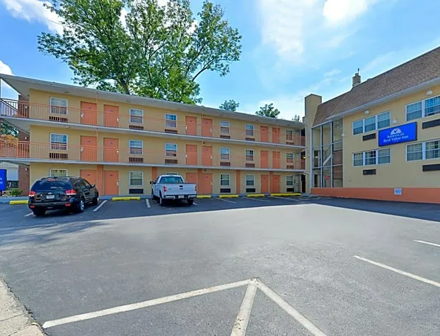 Media Inn and Suites hotel detail image 1