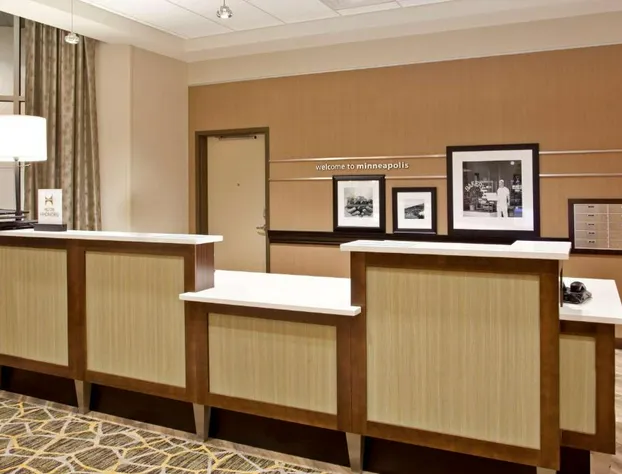 Hampton Inn & Suites Minneapolis / Downtown hotel detail image 2