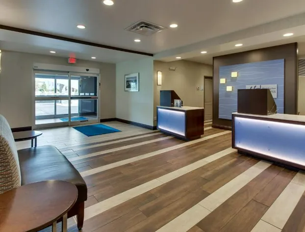 Holiday Inn Express Cheektowaga North East by IHG hotel detail image 4