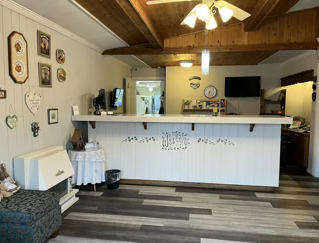 Empire Motel hotel detail image 2