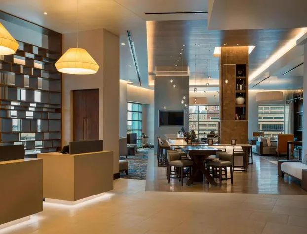 Buffalo Marriott at LECOM HARBORCENTER hotel detail image 4