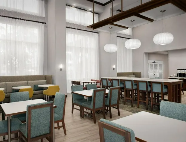 Hampton Inn & Suites Orangeburg hotel detail image 4