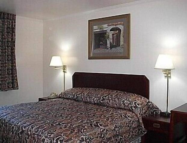 Budget Inn And Suites hotel detail image 2