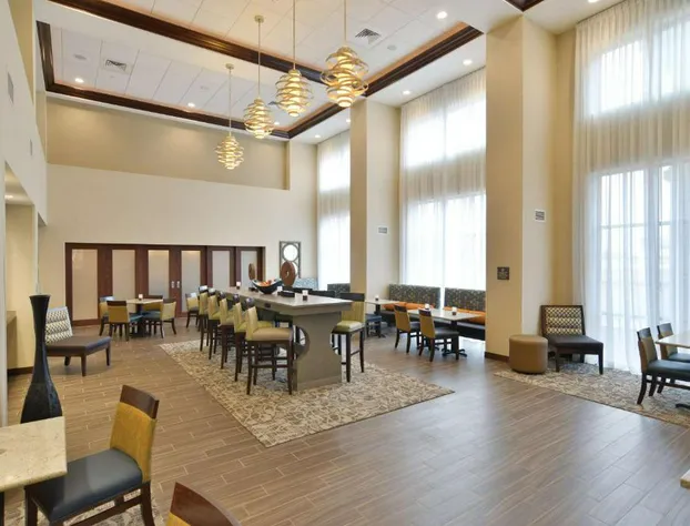 Hampton Inn & Suites Chippewa Falls hotel detail image 2