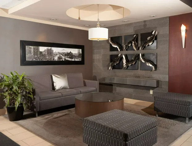 DoubleTree by Hilton Hotel Cleveland Downtown - Lakeside hotel detail image 2