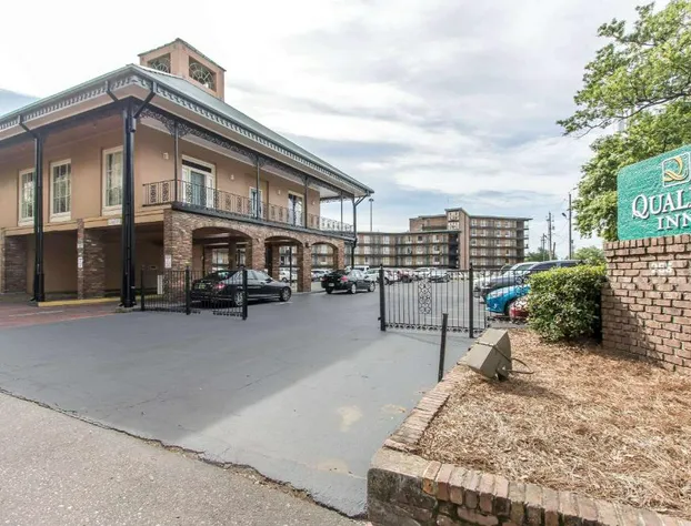 Quality Inn Downtown Historic District hotel detail image 2