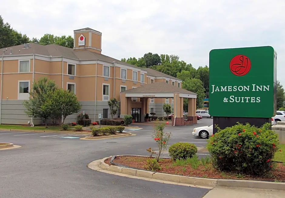 Jameson Inn and Suites Riverdale hotel hero