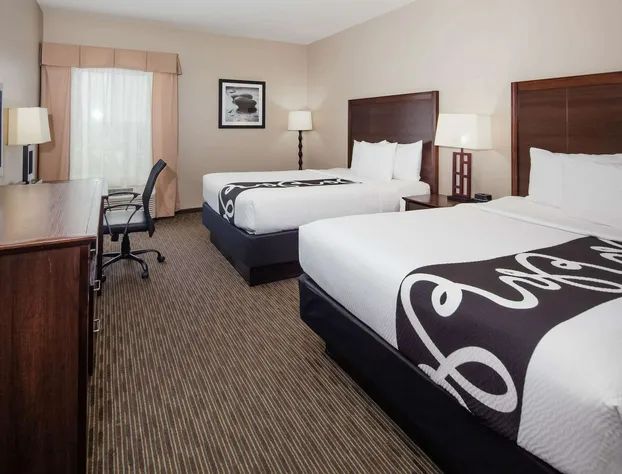 La Quinta Inn & Suites by Wyndham Inglewood hotel detail image 3