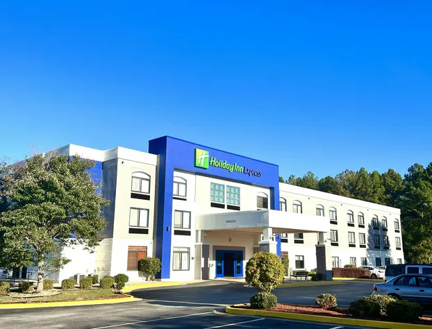 Holiday Inn Express Madison by IHG hotel detail image 1