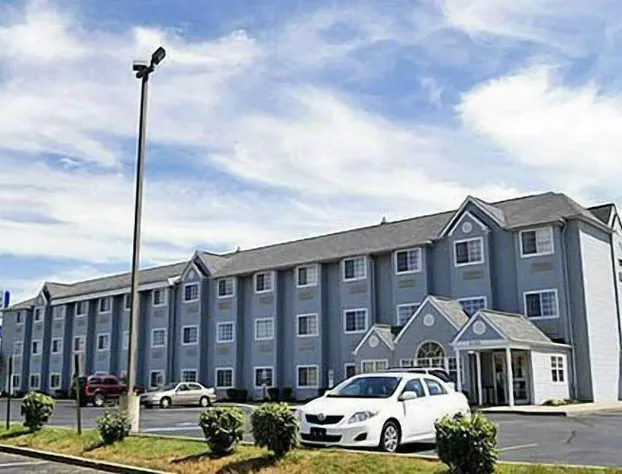 Motel 6 Indianapolis Carmel hotel detail image 2