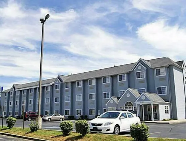 Motel 6 Indianapolis Carmel hotel detail image 3