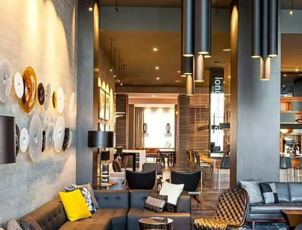 Le Meridien Charlotte hotel detail image 4