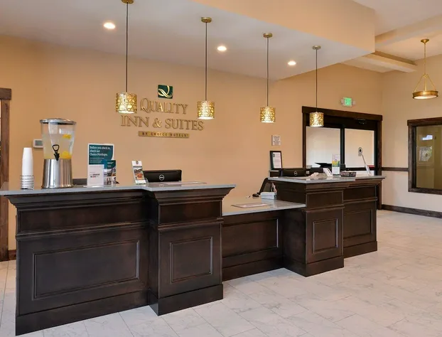 Quality Inn & Suites Tacoma Seattle hotel detail image 3