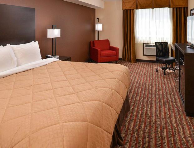 Quality Inn & Suites Tacoma Seattle hotel detail image 4