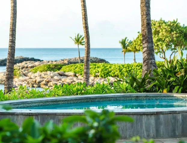 Four Seasons Resort Oahu at Ko Olina hotel detail image 1