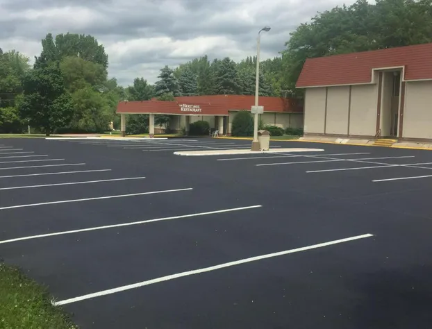 Ramada by Wyndham Albert Lea hotel detail image 4