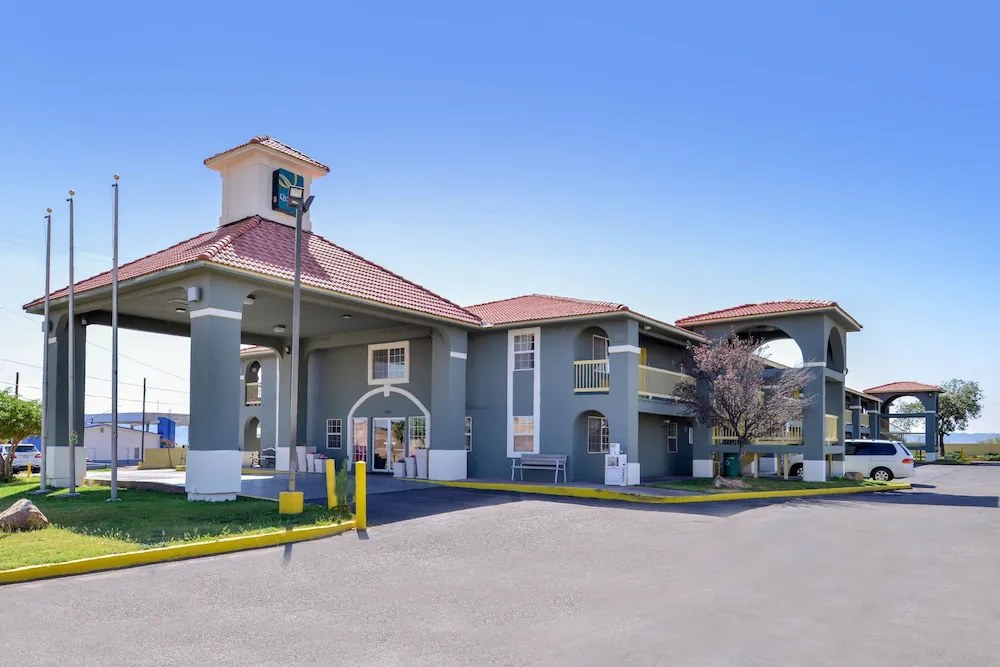 Quality Inn Van Horn hotel hero