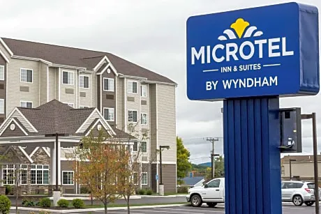 Microtel Inn & Suites By Wyndham Altoona hotel hero