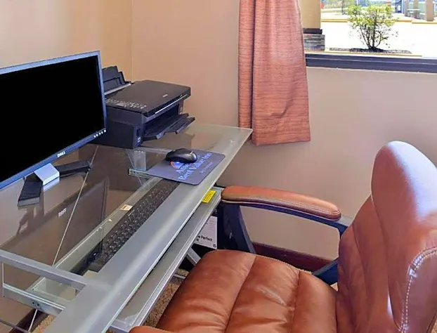 Days Inn & Suites by Wyndham Byram hotel detail image 1