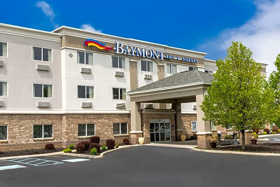 Baymont by Wyndham Noblesville hotel hero
