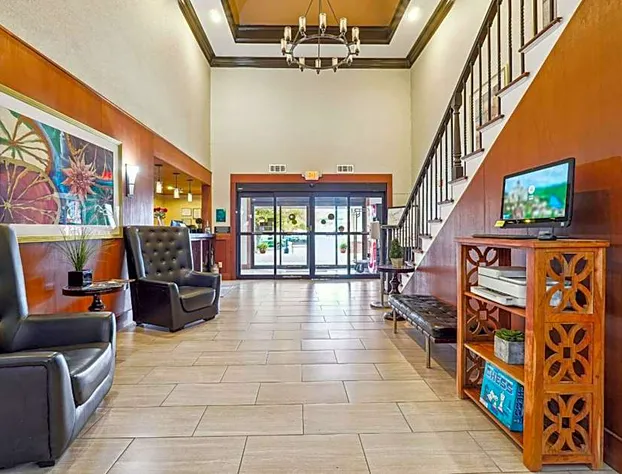 Quality Inn & Suites hotel detail image 3