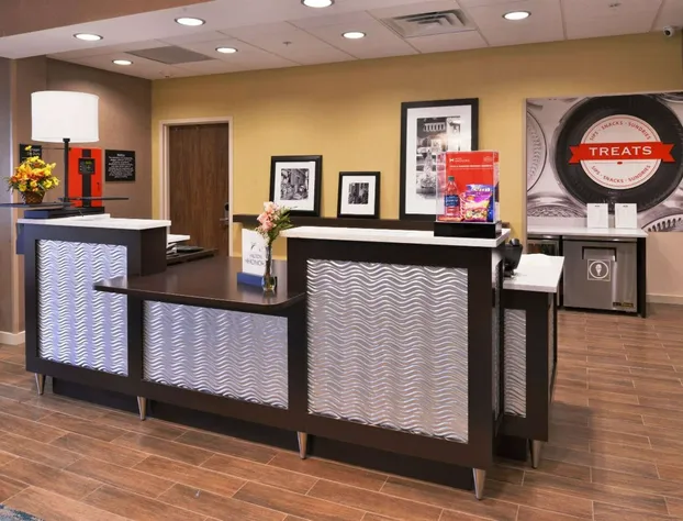 Hampton Inn Leavenworth hotel detail image 2