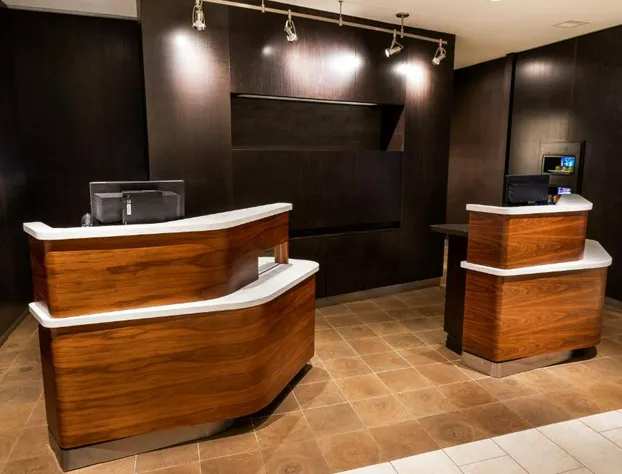 Courtyard Largo Medical Center Drive hotel detail image 2