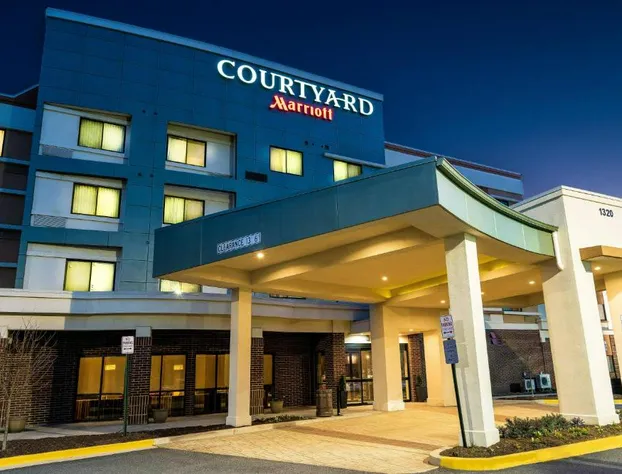 Courtyard Largo Medical Center Drive hotel detail image 1