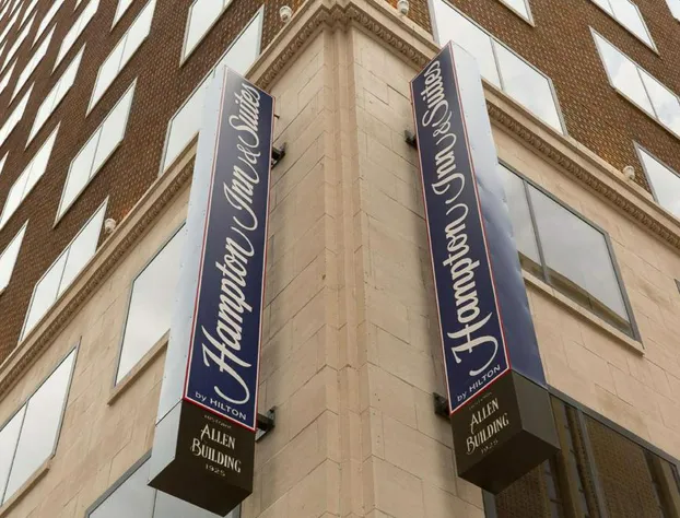 Hampton Inn & Suites Dallas Downtown hotel detail image 2