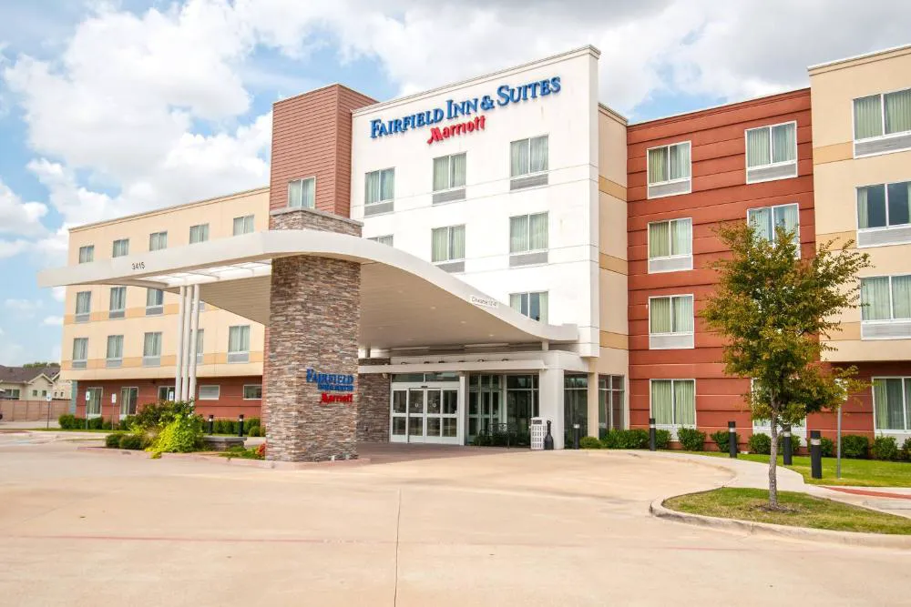 Fairfield Inn & Suites Dallas Plano North hotel hero