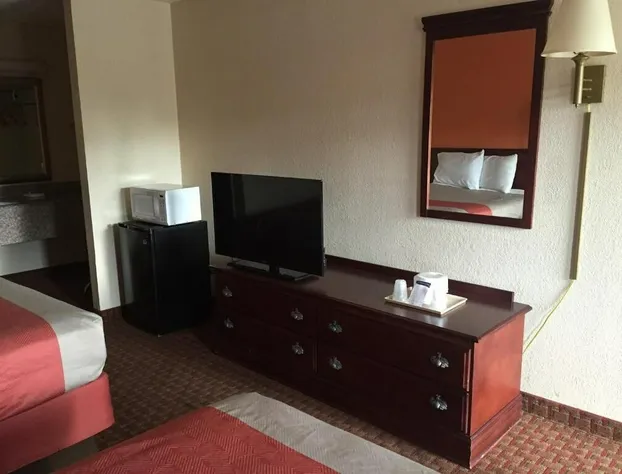 Motel 6 Opelika AL hotel detail image 3