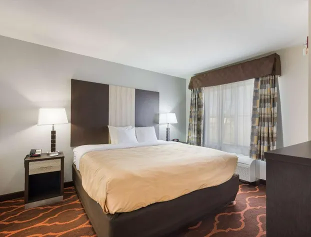 Quality Inn & Suites Huntsville Research Park Area hotel detail image 4