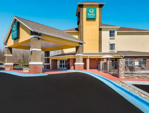 Quality Inn & Suites Huntsville Research Park Area hotel detail image 1