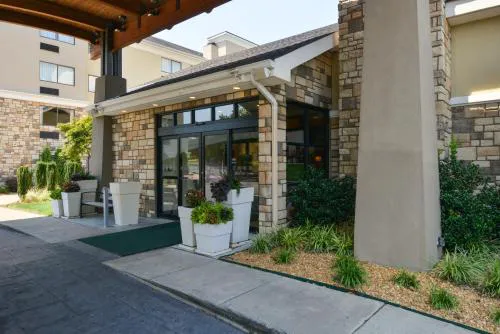 Holiday Inn Little Rock West - Chenal Pkwy, an IHG Hotel hotel detail image 3