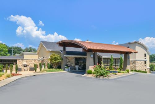 Holiday Inn Little Rock West - Chenal Pkwy, an IHG Hotel hotel detail image 2