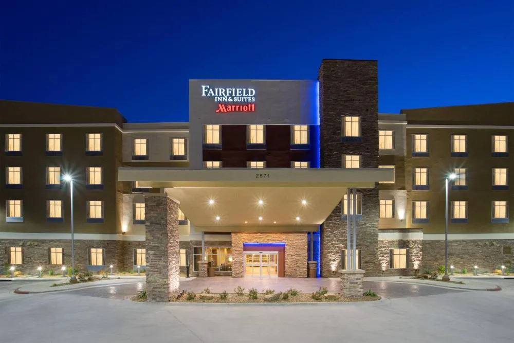 Fairfield Inn & Suites Fort Stockton hotel hero